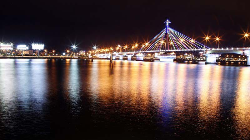 Han River Bridge - Da nang city