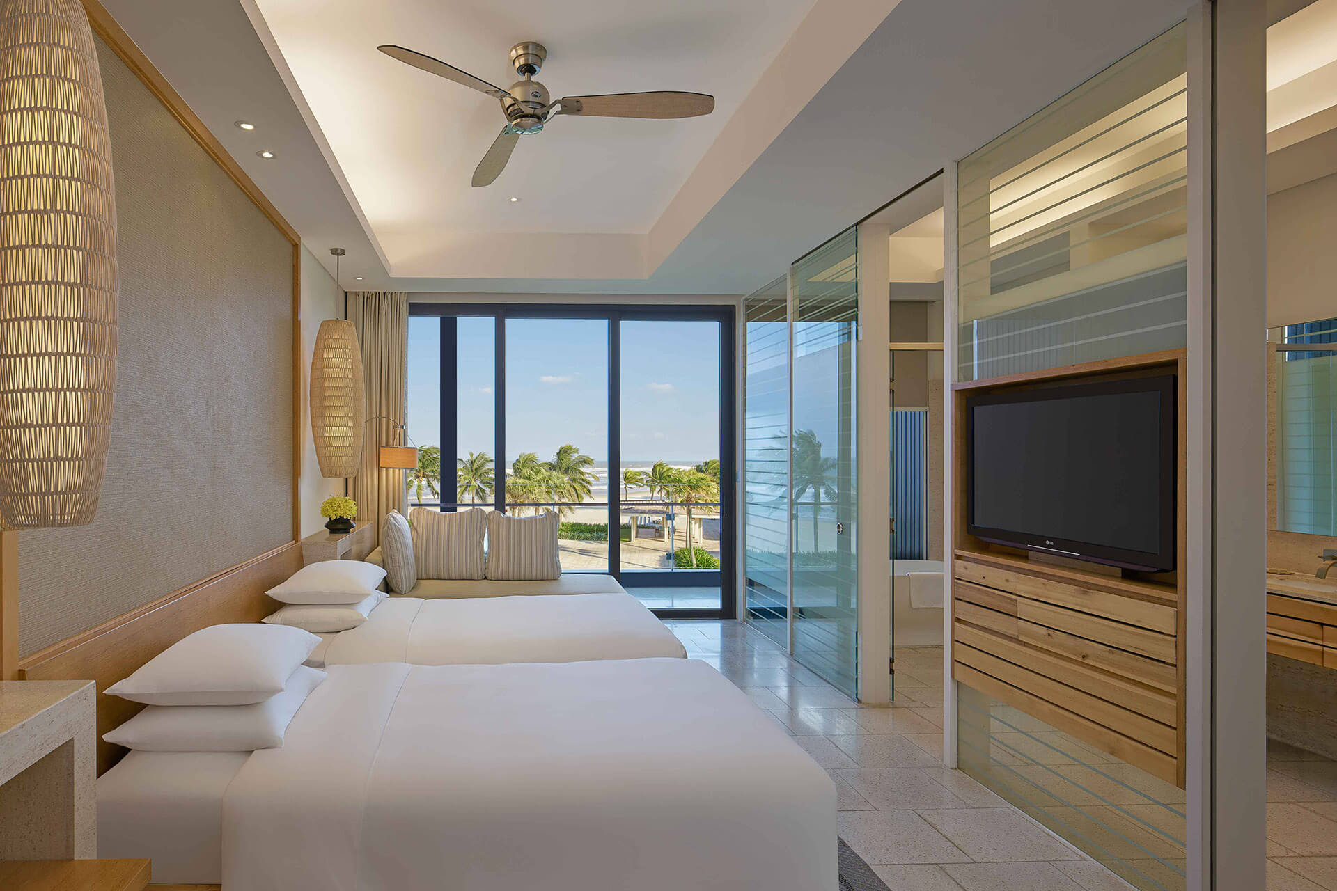 2 Twin Beds Ocean View Hyatt Rengency Danang Resort And Spa Danang Fantasticity 5 Truong Sa Hoa Hai Ward Danang City Vietnam