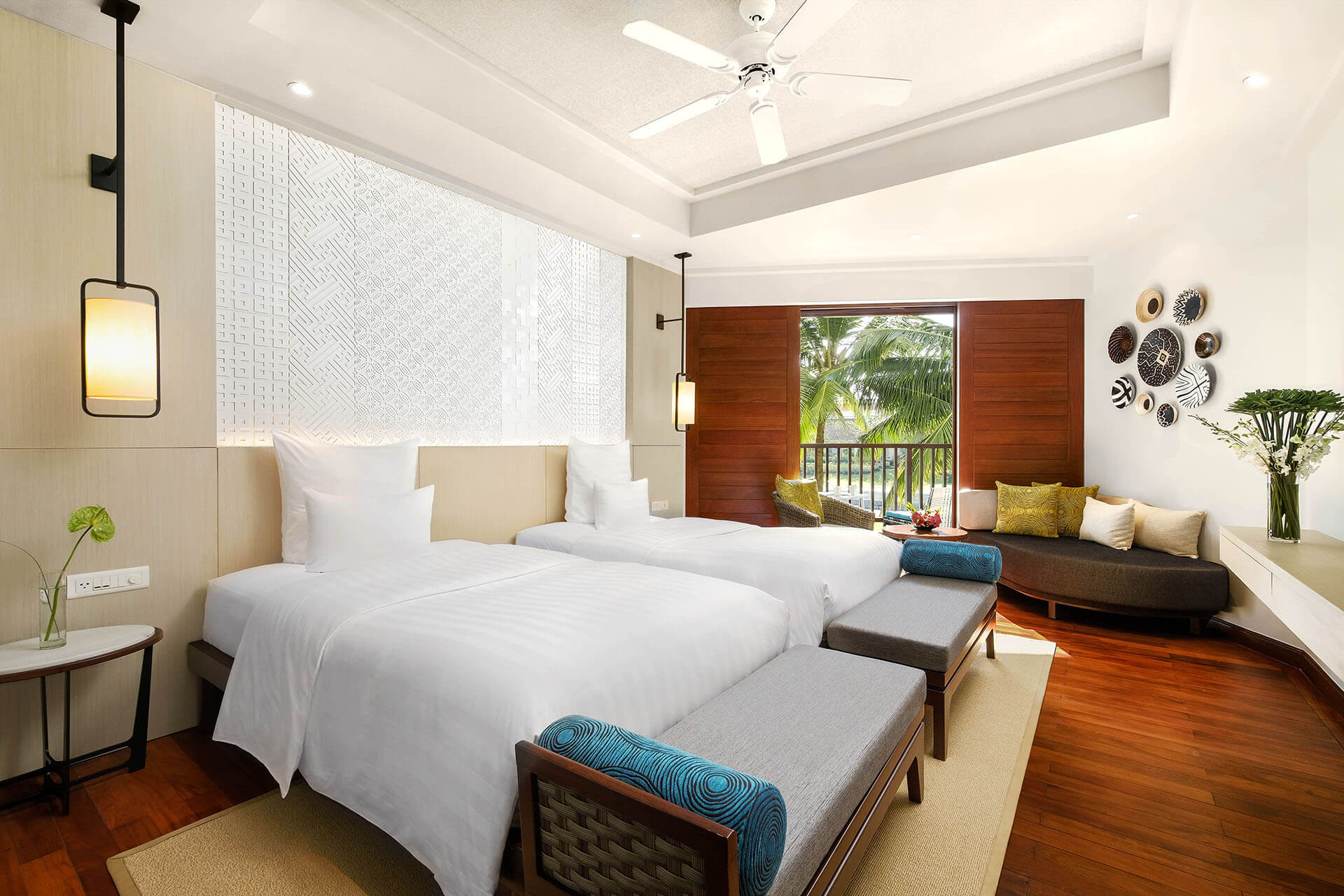 Superior Room 2 Single Beds Pullman Danang Beach Resort 1