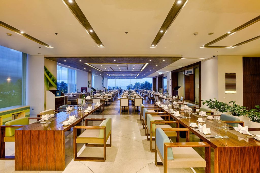 Fisca Restaurant A La Carte Danang Beach Hotel 200 Vo Nguyen Giap Danang Fantasticity Com 01