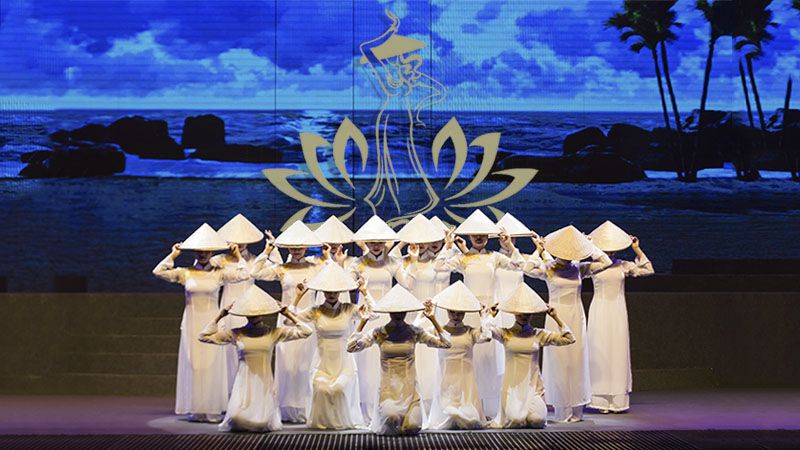 Charming Danang Show