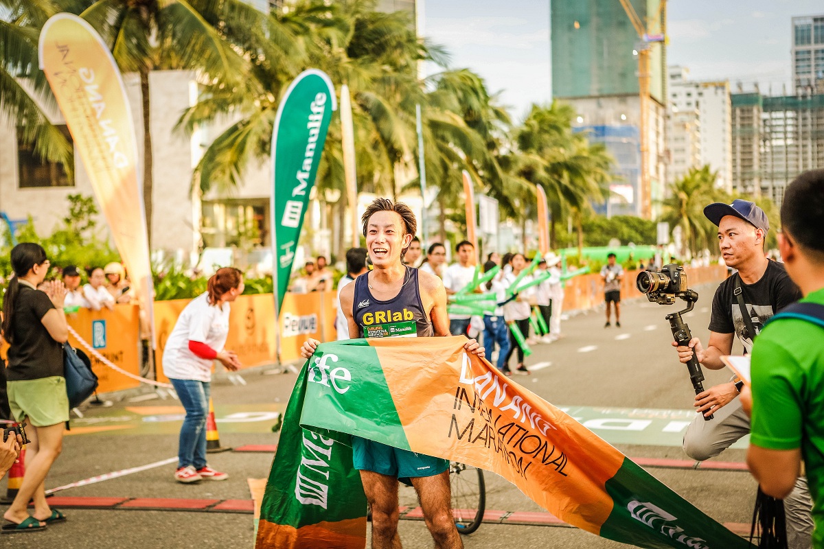 [Chùm ảnh] Cuộc thi Marathon Quốc tế Đà Nẵng 2018 – Bởi vì Tôi yêu Đà Nẵng 21