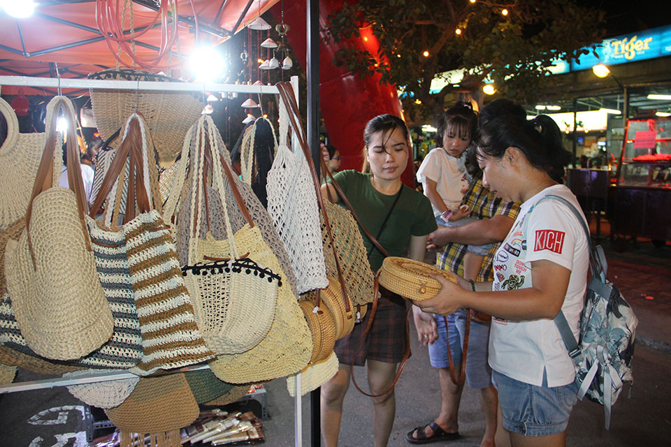Đà Nẵng: Khai trương chợ đêm Sơn Trà 2