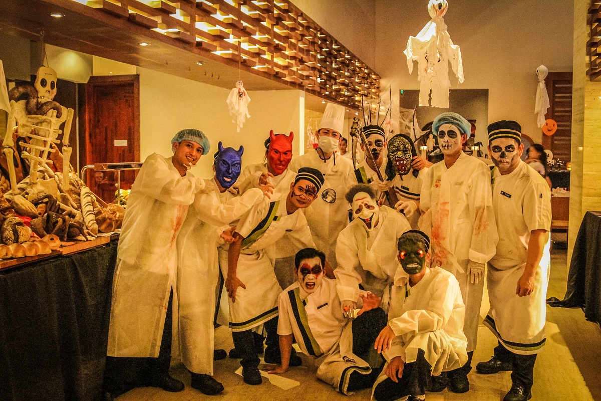 Tiệc Buffet Halloween tối đặc sắc chủ đề Trick or Treat tại Pullman Danang Beach Resort Đà Nẵng 10