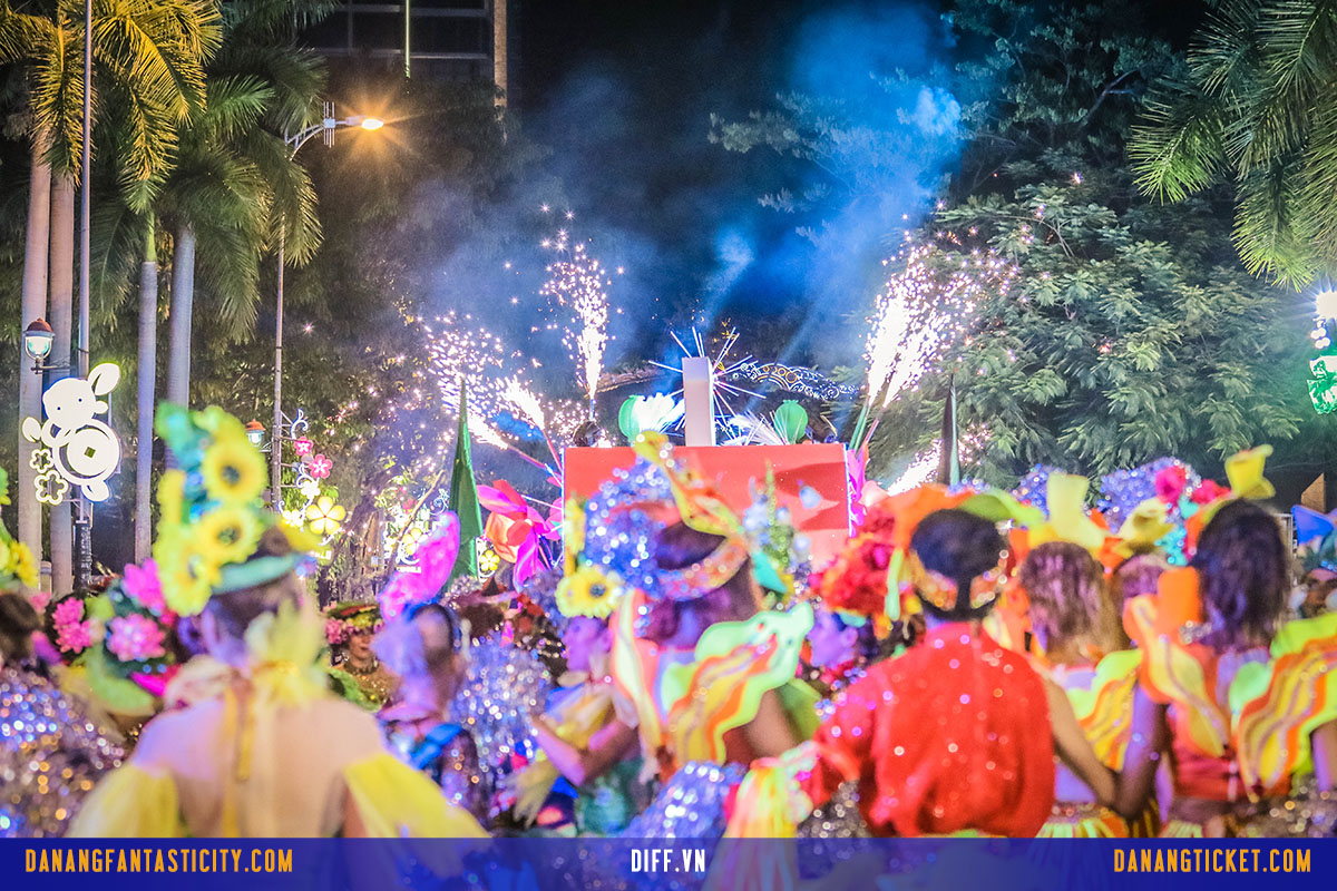 Dam Chim Trong Le Hoi Carnival Duong Pho Diff 2019 Tai Da Nang 05