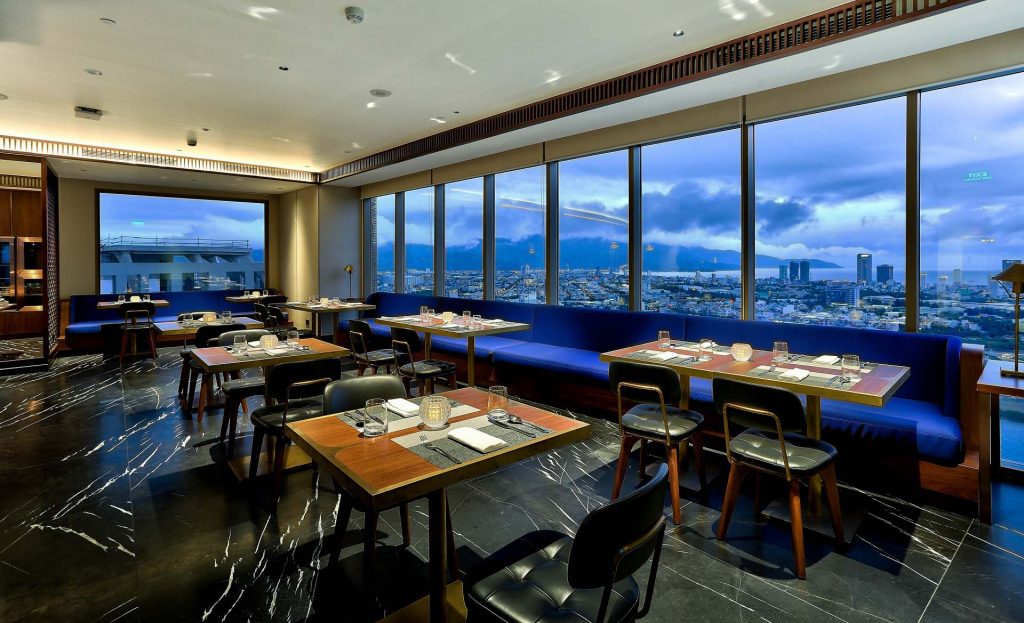 Executive Lounge Khach San Hilton Danang Fantasticity 1