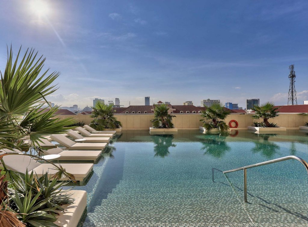 Hoi Boi Ngoai Troi Khach San Hilton Danang Fantasticity 1