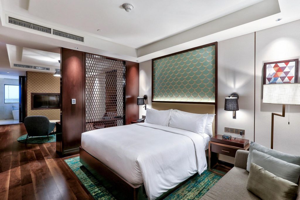 Suites Room Khach San Hilton Danang Fantasticity 3