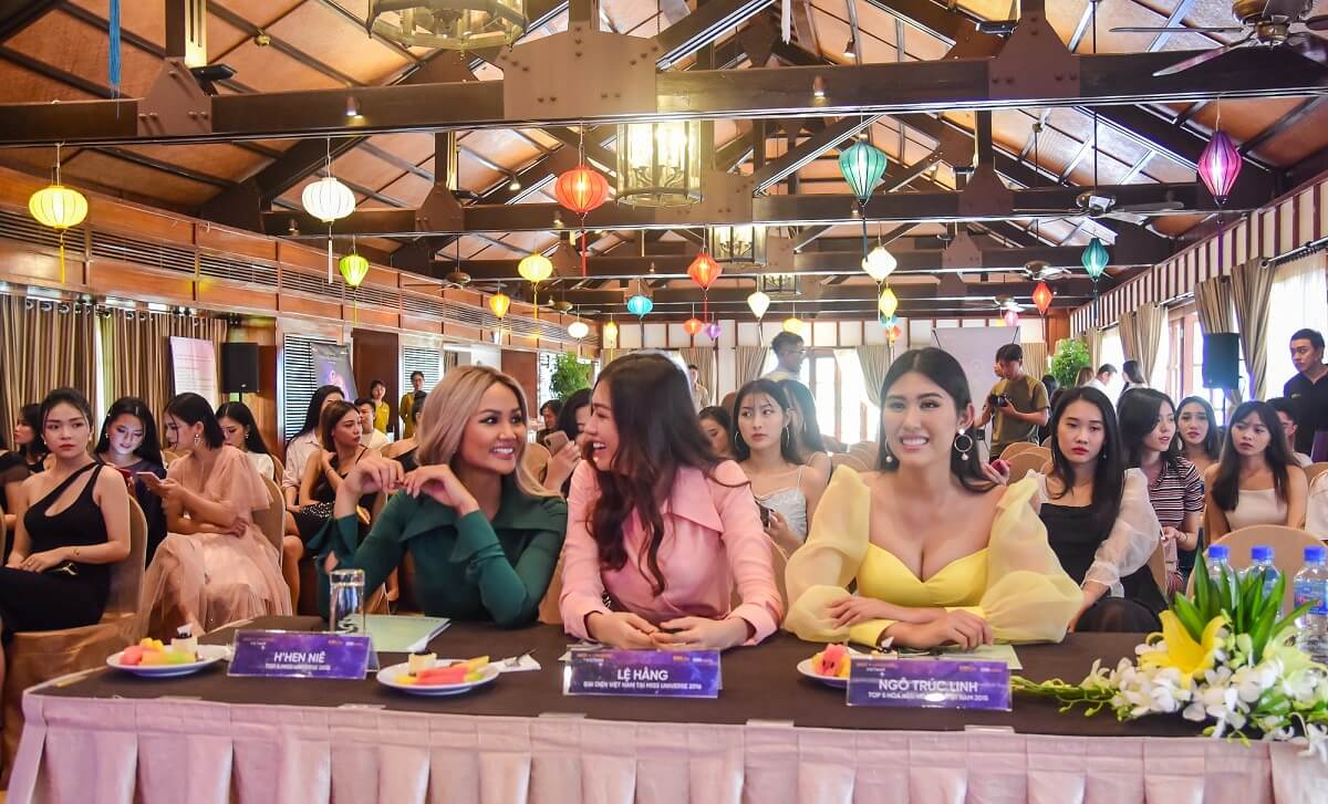 Hoa Hau Hhen Nie Va A Hau Le Hang Ve Da Nang Tim Kiem Ung Vien Tiem Nang Cho Hoa Hau Hoan Vu Viet Nam 2019 04