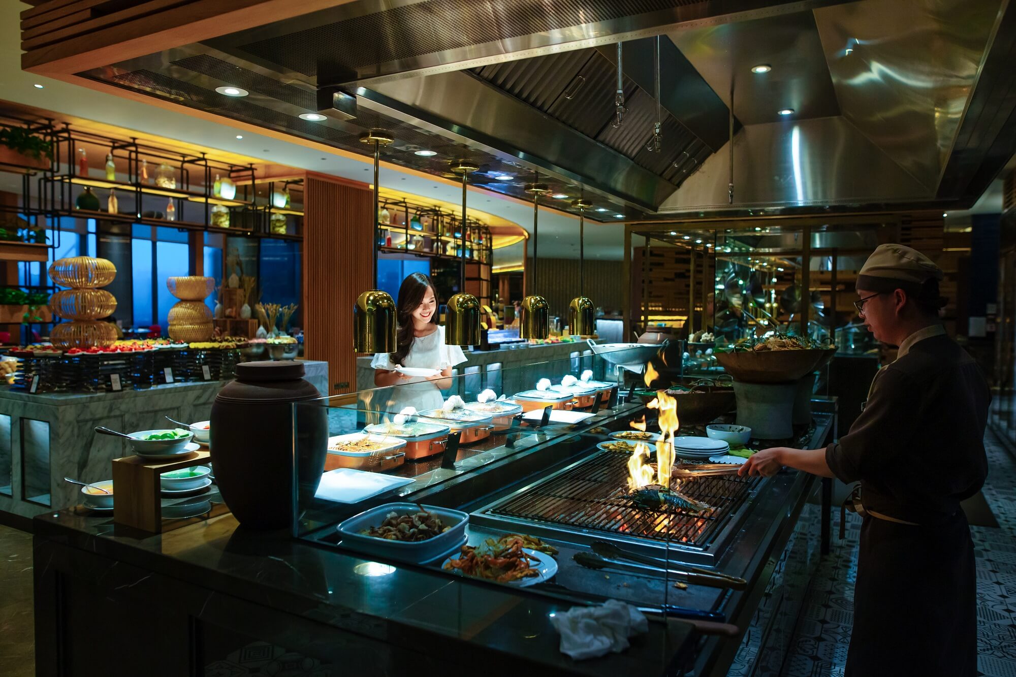 The Most Delicious Seafood Buffet In Danang Brasserie Nam At Hilton Da Nang 012