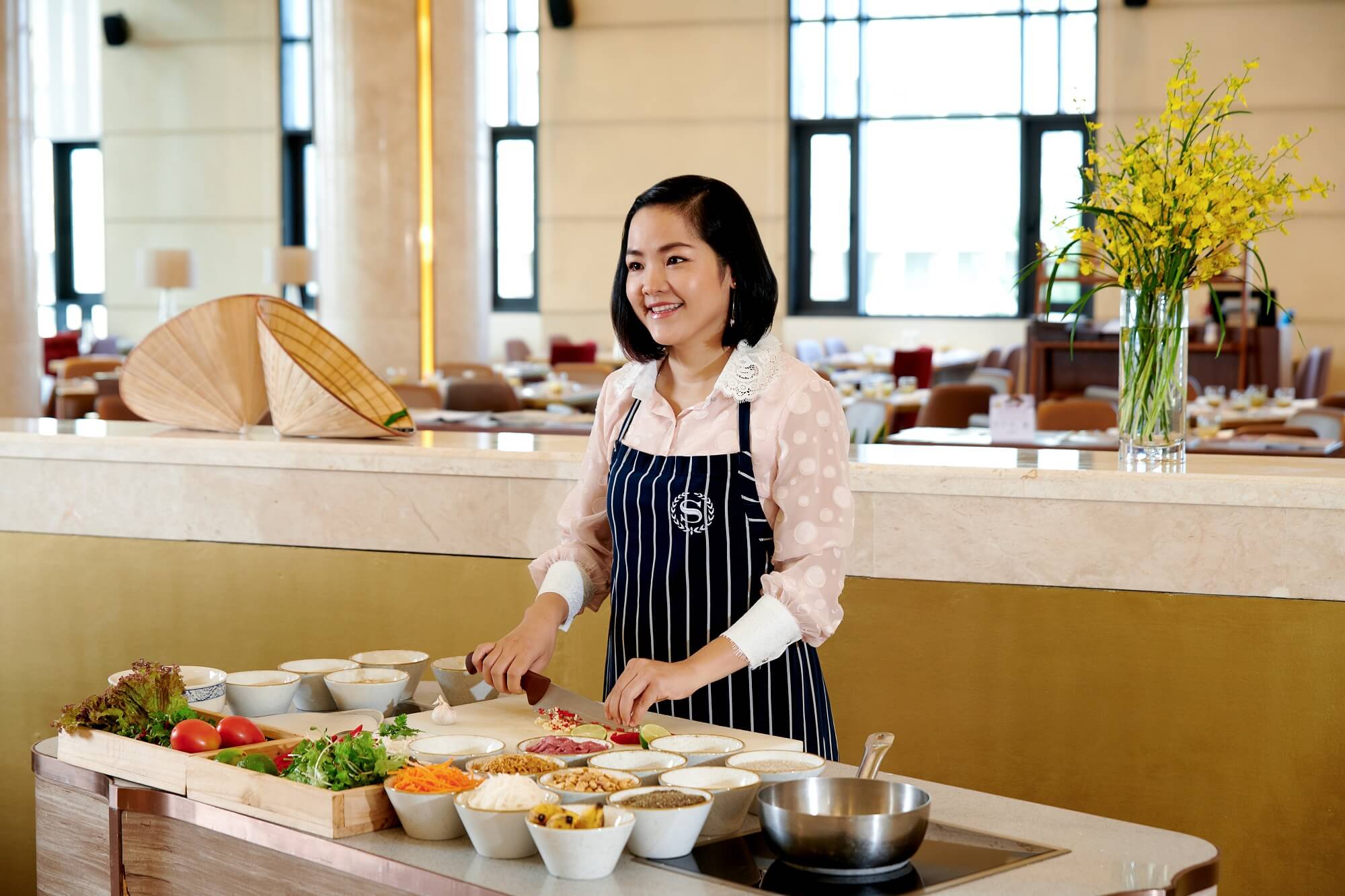 Sheraton Grand Danang Resort Introduces New Culinary Ambassador Helen Le 02