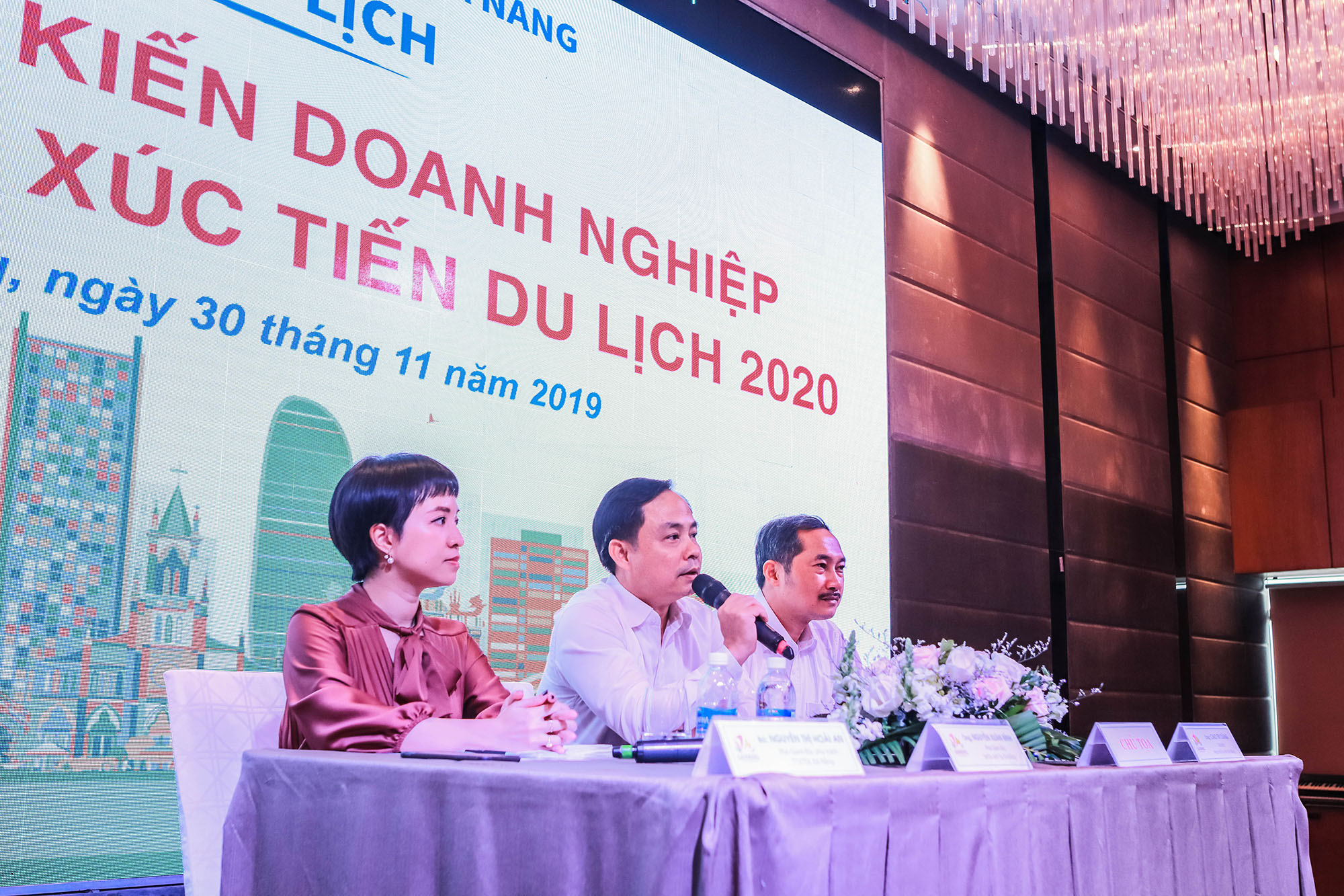 Hop Gop Y Du Thao Ke Hoach Xuc Tien Du Lich Da Nang Nam 2020 04