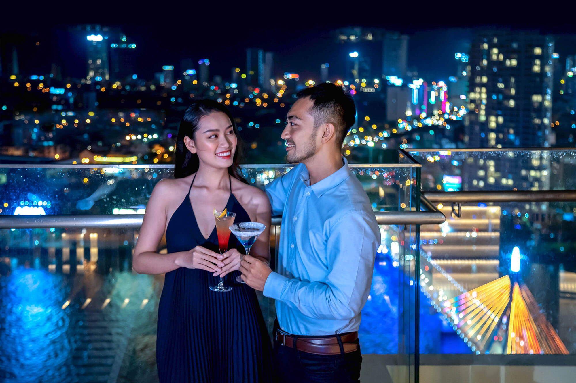 Tan Huong Mua Le Hoi Dang Nho Tai Hilton Da Nang Tiec Cuoi Nam Tiec Buffet Giang Sinh Tai Da Nang 01