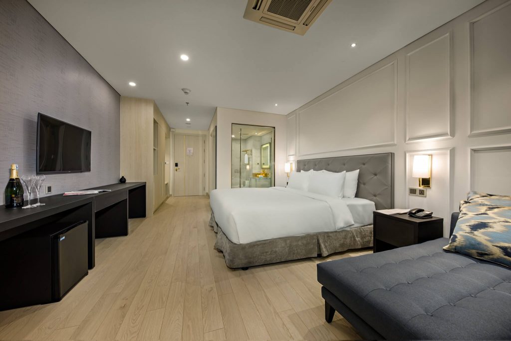 Superior Danang Golden Bay 01 Le Van Duyet Danang Fantasticity Com 01
