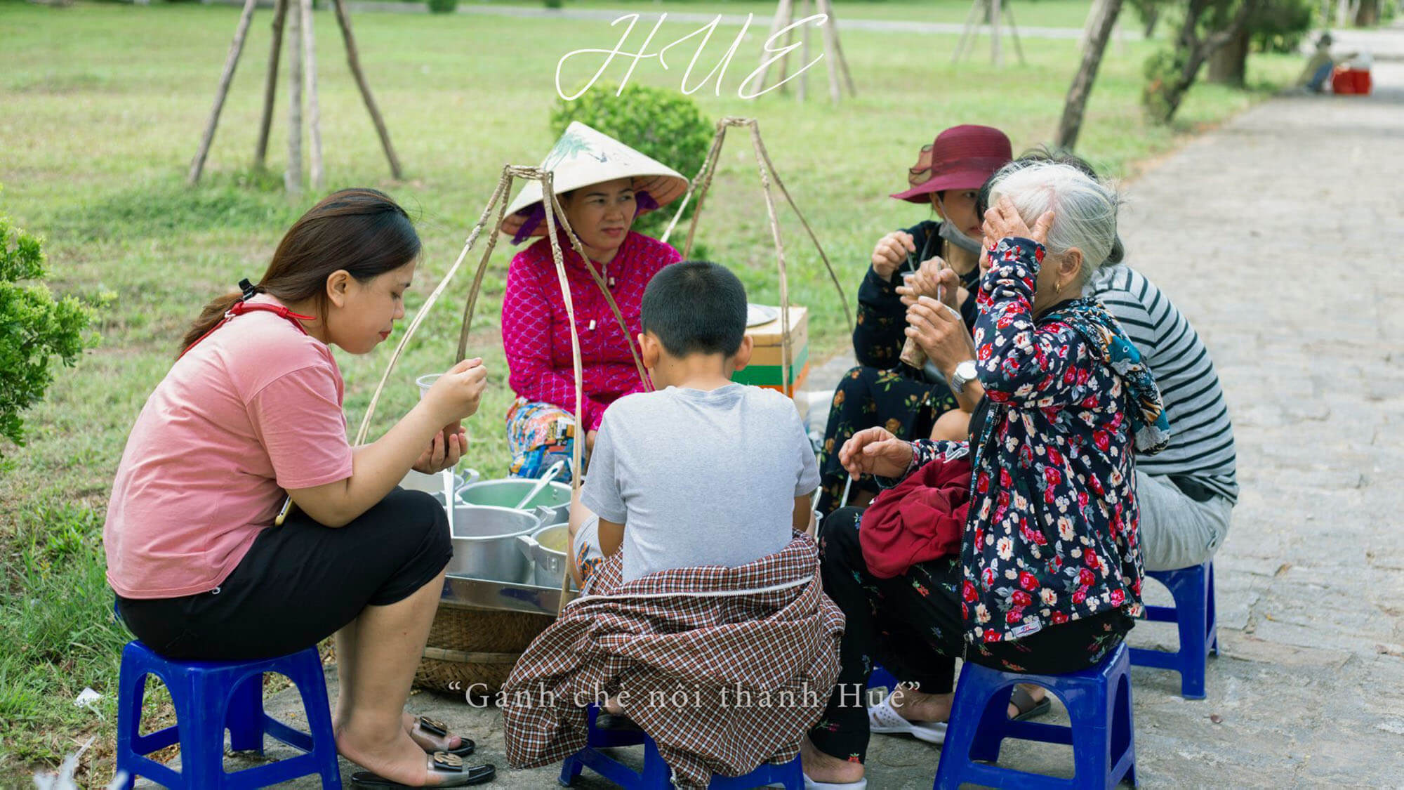 Che Hue Review Da Nang Hue Hoi An 5n4d Chuyen Di Thanh Xuan Cua Nhom Ba Con Ca Duoi