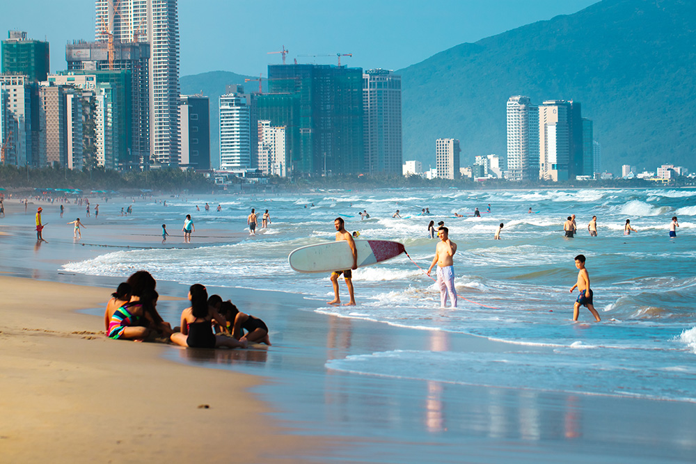 Nhon Nhip Khach Du Lich Tai Da Nang 11