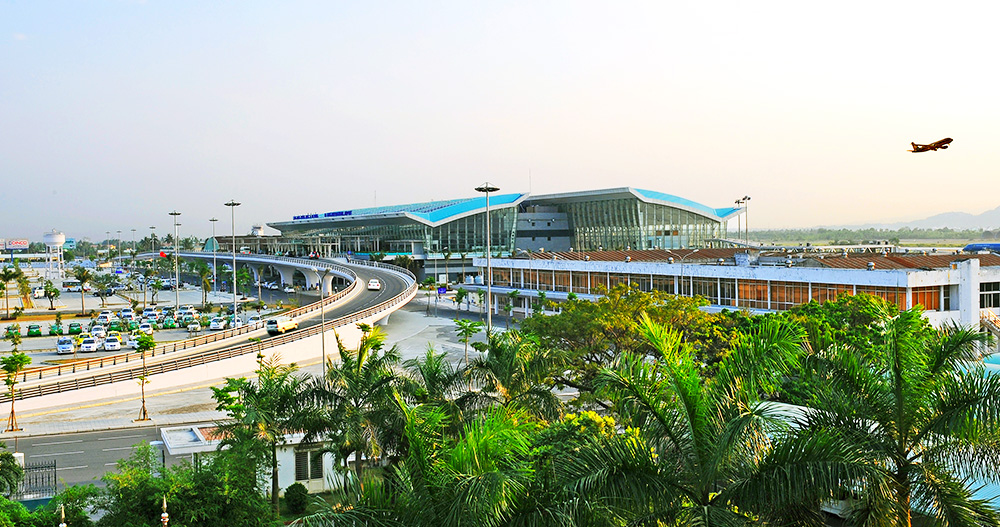Lao Airlines Mo Duong Bay Vieng Chan Da Nang 01
