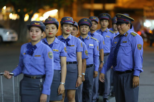 Khong Phai Ai Cung Biet Viet Nam Co Nhung Doan Tau Chat Luong Cao The Nay Vua Hien Dai Vua Sang Trong Khung Canh Nhu Buoc Ra Tu Trong Phim 09