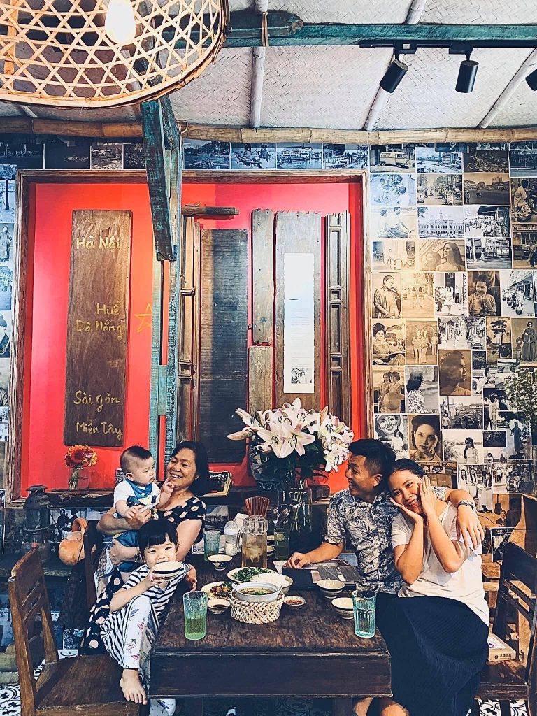 Bep Hen Mam Com Gia Dinh Viet Day Mui Vi Va Huong Sac 15