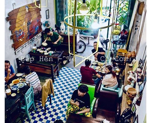 Bep Hen Mam Com Gia Dinh Viet Day Mui Vi Va Huong Sac 36
