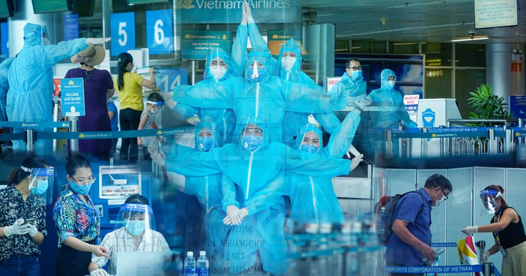 Da Nang Chao Tam Biet Du Khach Voi Con Mua Tam Ta Dau Mua Hen Gap Lai Thumb