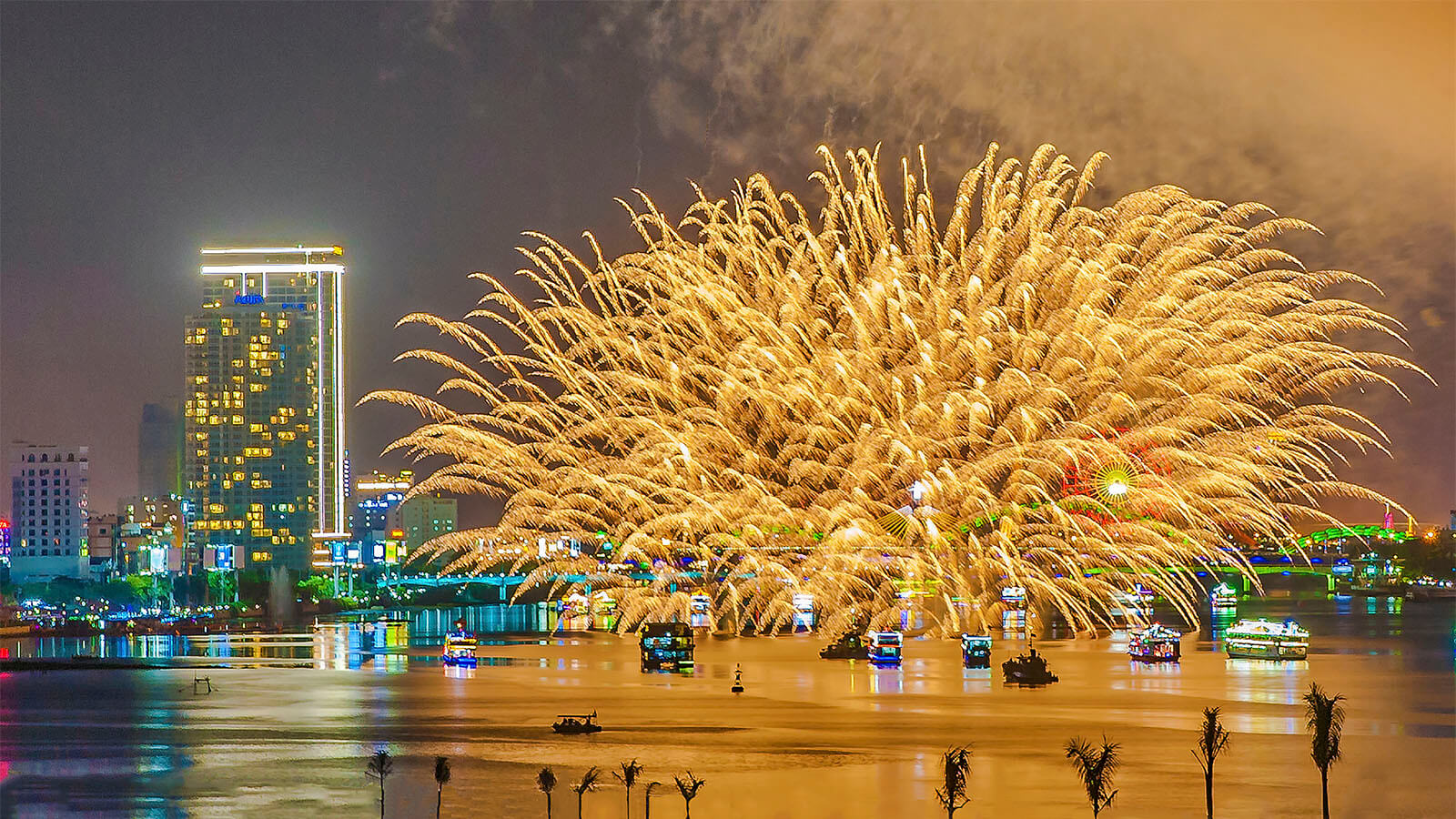 Le Hoi Phao Hoa Quoc Te Da Nang 05