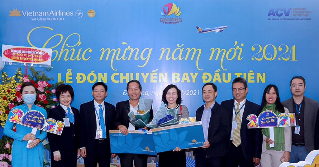 Da Nang Don Chuyen Bay Dau Tien Trong Nam 2021 Voi Hai Hanh Khach May Man Thumb