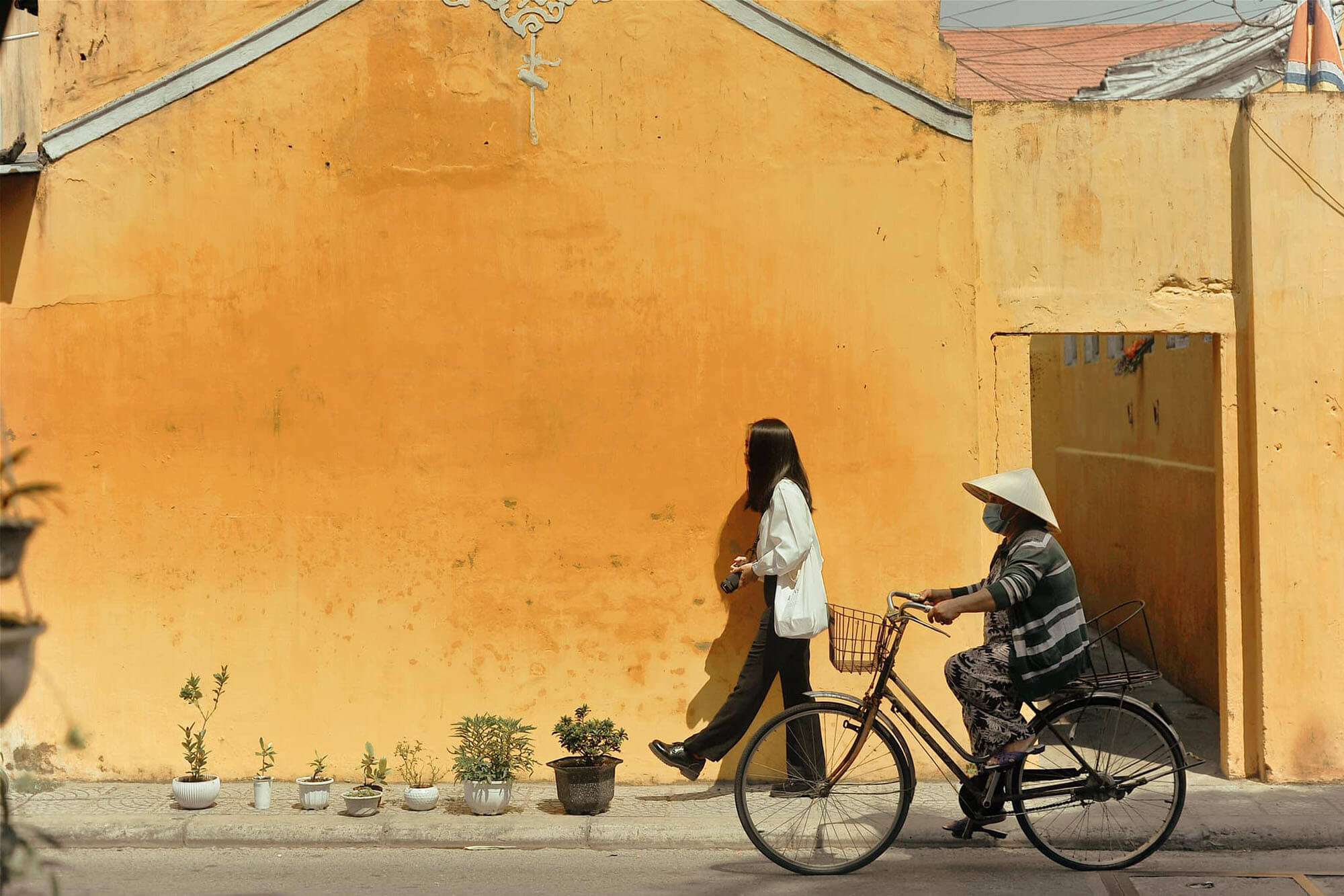 Di Dao Quanh Pho Co Hoi An 03