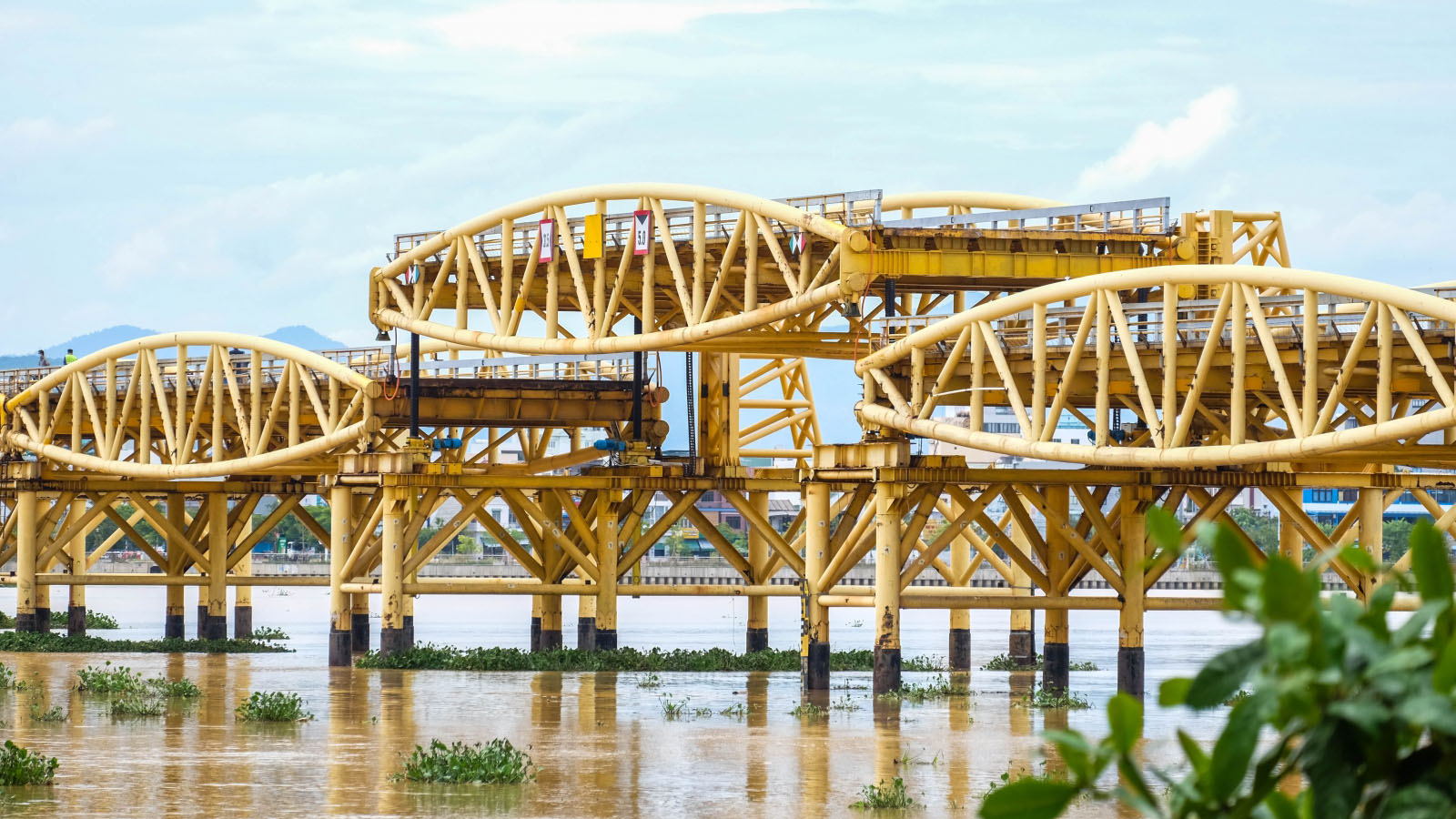 Cai Tao Cau Nguyen Van Troi Thanh Cau Di Bo Phuc Vu Du Lich 2