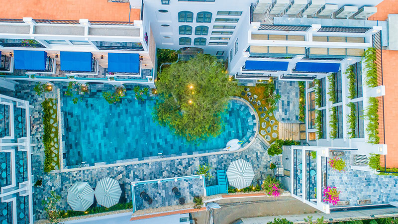 Khach Du Lich Den Da Nang Tang 2