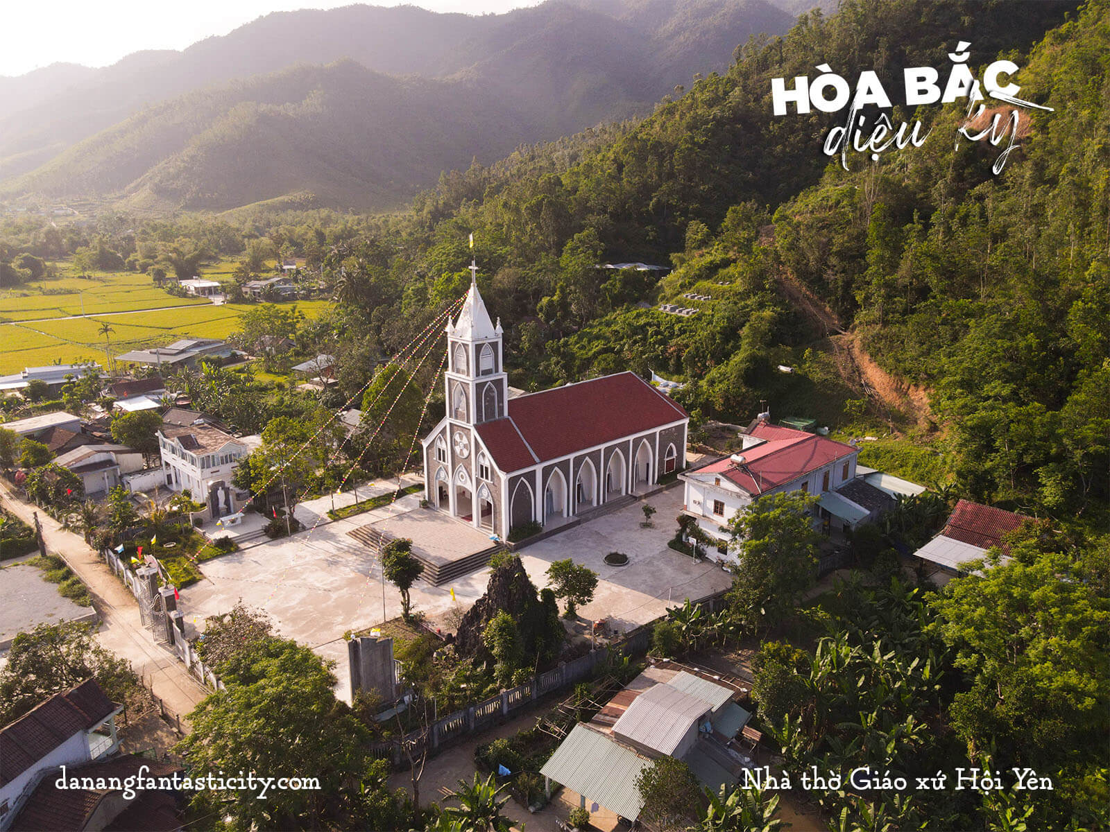 Nha Tho Giao Xu Hoi Yen Hoa Bac Hoa Vang Danang 2