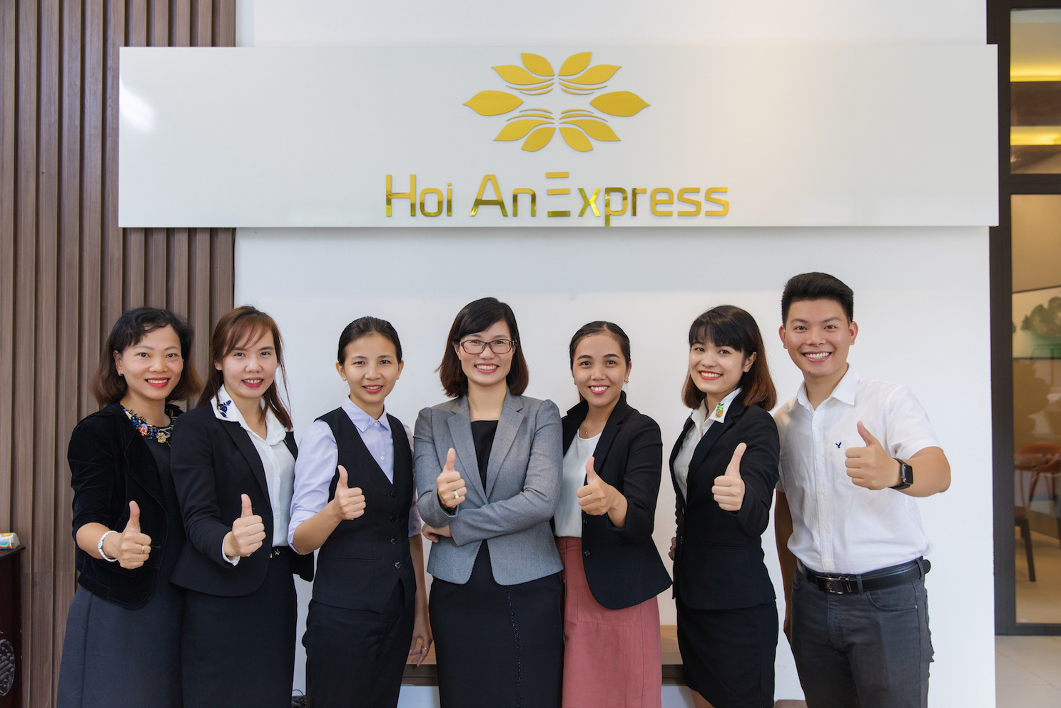 Team Hoi An Express
