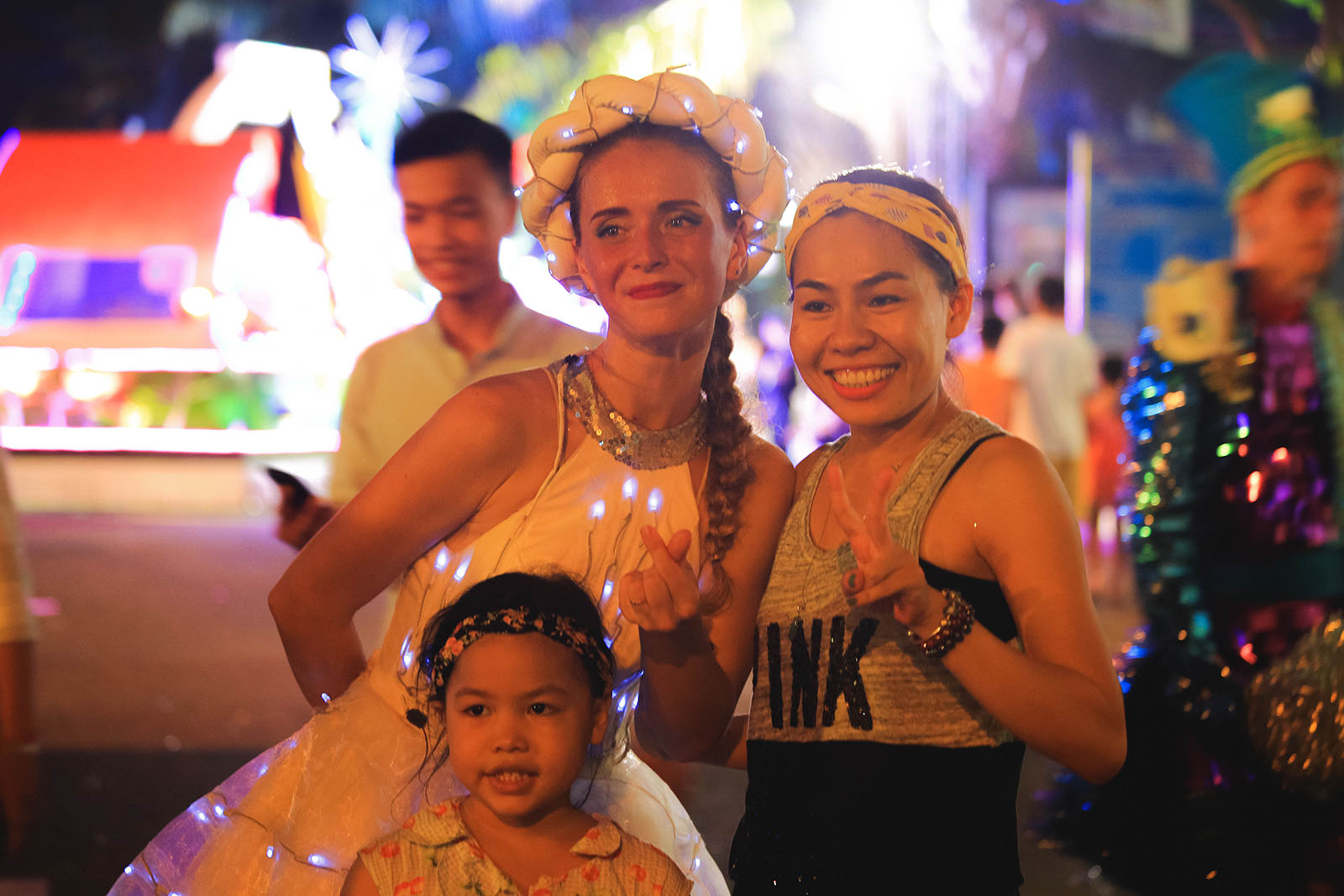 Carnival Duong Pho Sun Fest Khai Tiec Mua He Soi Dong O Da Nang 5