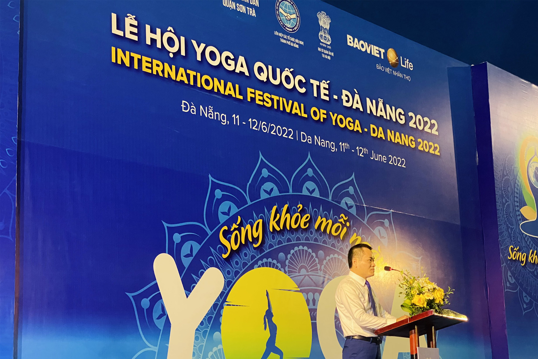 Nap Nang Luong Tich Cuc Cung Le Hoi Yoga Quoc Te Da Nang 2022 3