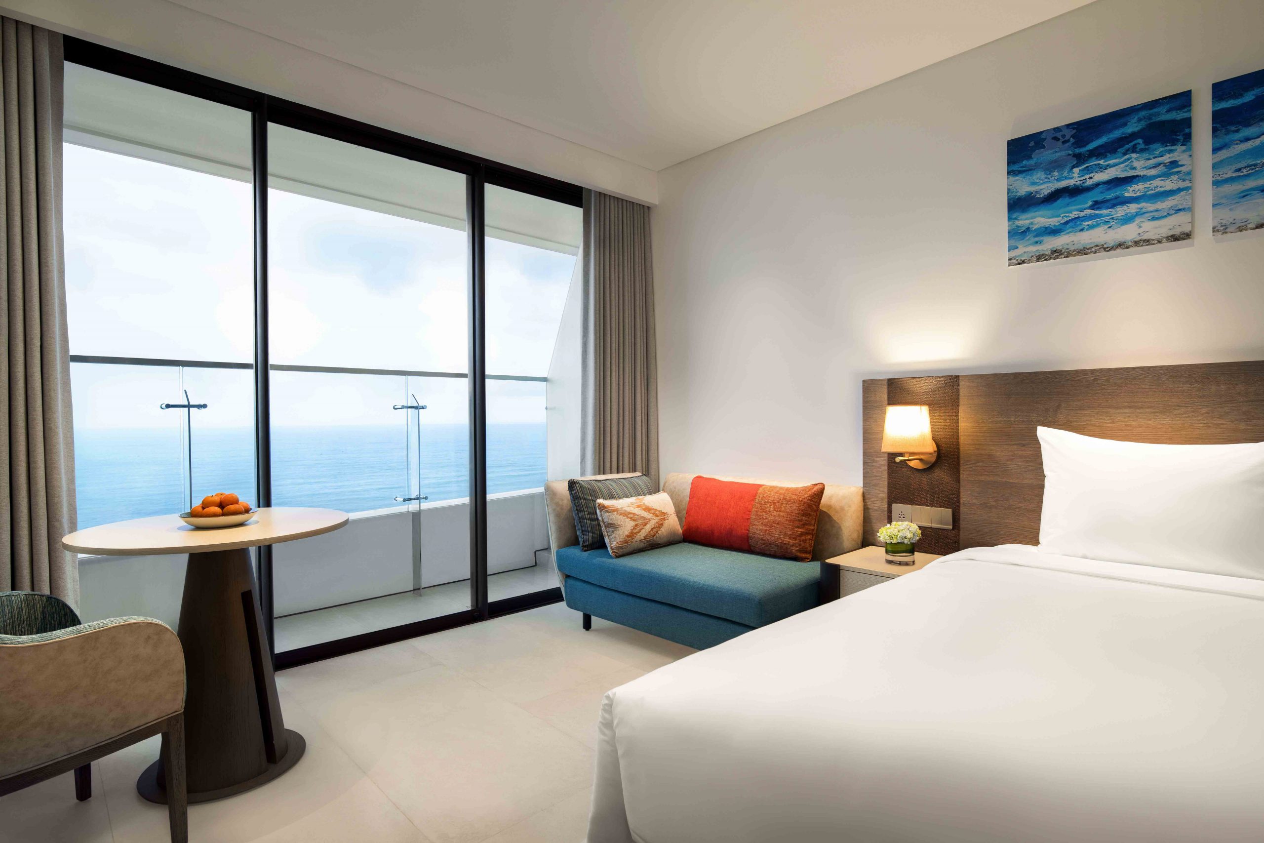 Excecutive Room With Louge Access Sea View Radisson Hotel Danang