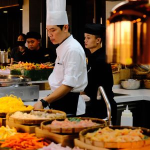 Buffet Trua Tai Da Nang Radisson Hotel Voi Chu De Am Thuc Thay Doi Hang Ngay 2