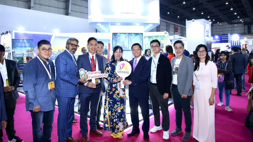 Trien Lam Diem Den Voi Gian Hang Danang Fantasticity Tai Hoi Cho Satte 2023 An Do 2023 1