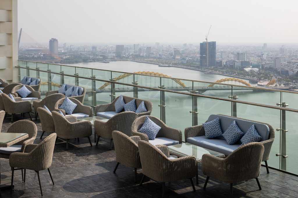 Khach San Wink Da Nang Riverside 05