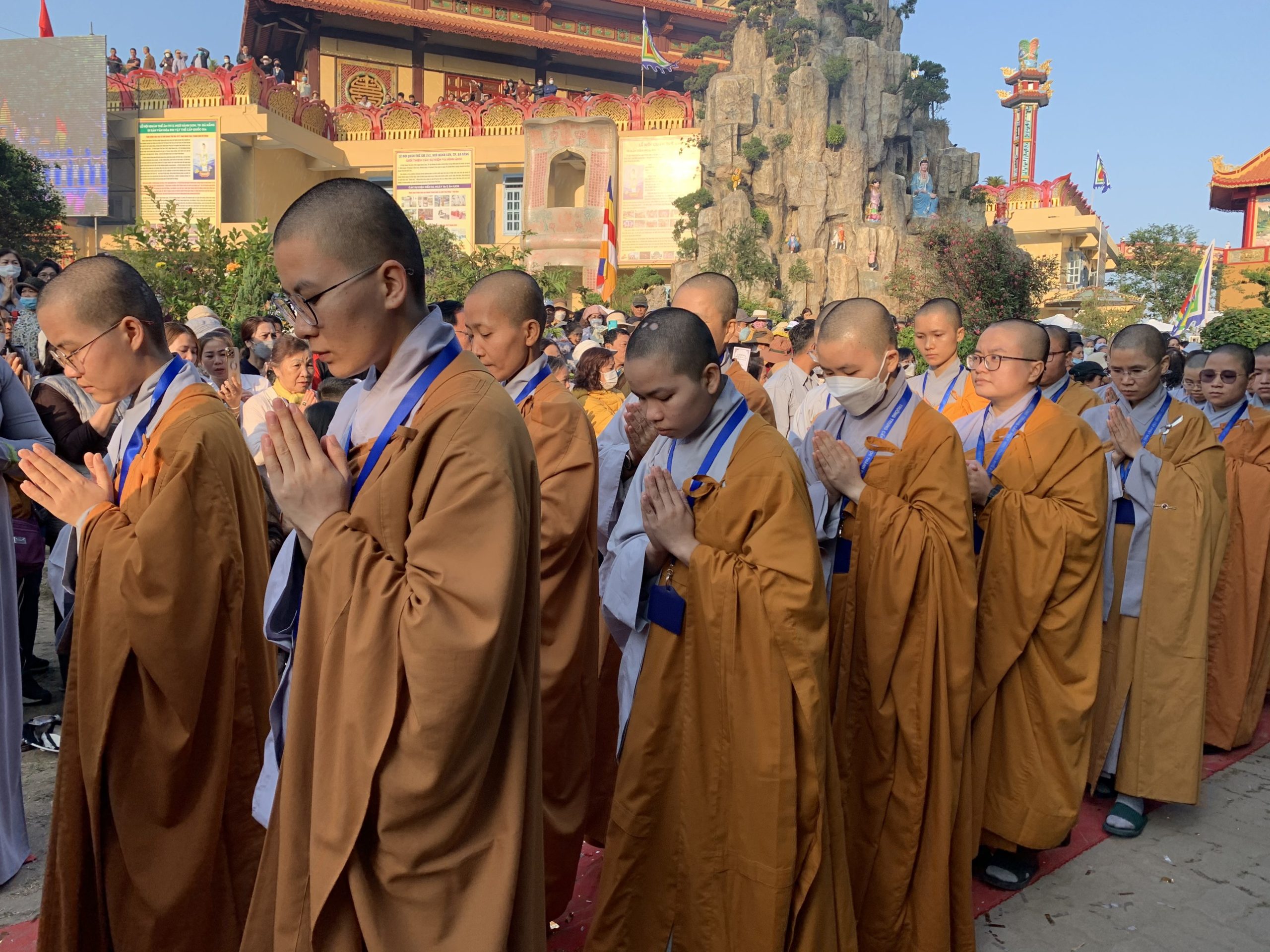 Mang Theo Nhung Uoc Nguyen Ve Su Binh An 3