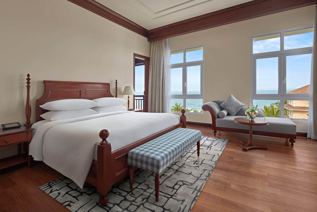 Deluxe King Ocean View Danang Marriott Resort Spa 07 Truong Sa Ngu Hanh Son Danang Vietnam