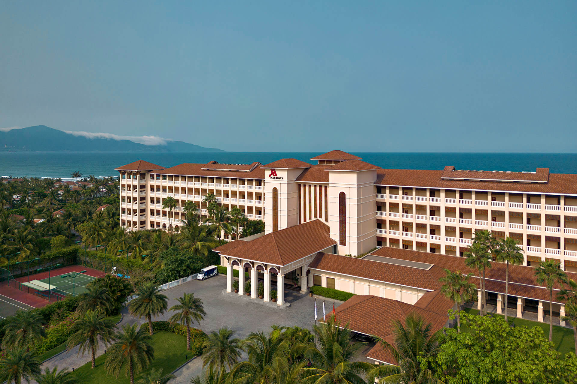 Danang Marriott Resort & Spa – Ốc đảo nhiệt đới bên bờ biển Đà Nẵng