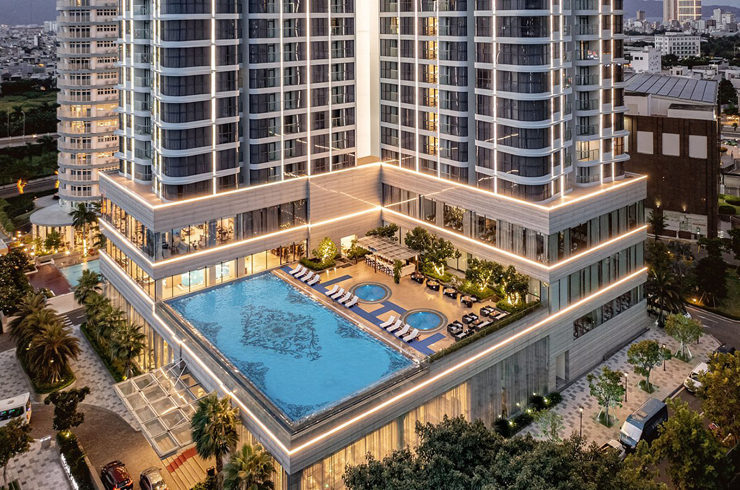 Melia Vinpearl Danang Riverfront