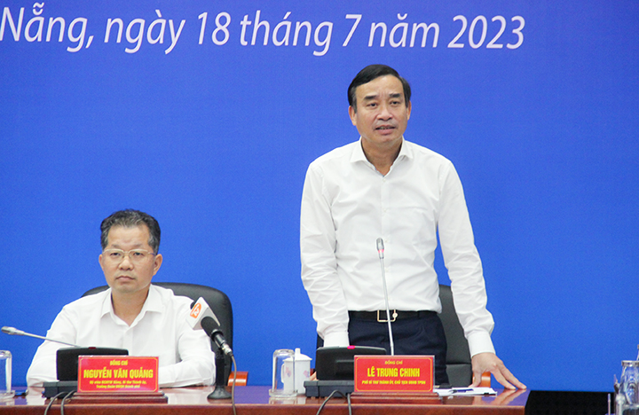 Khen Thuong 44 Tap The Ca Nhan Co Thanh Tich Xuat Sac Trong Cong Tac To Chuc Le Hoi Phao Hoa Quoc Te Da Nang 2023 02