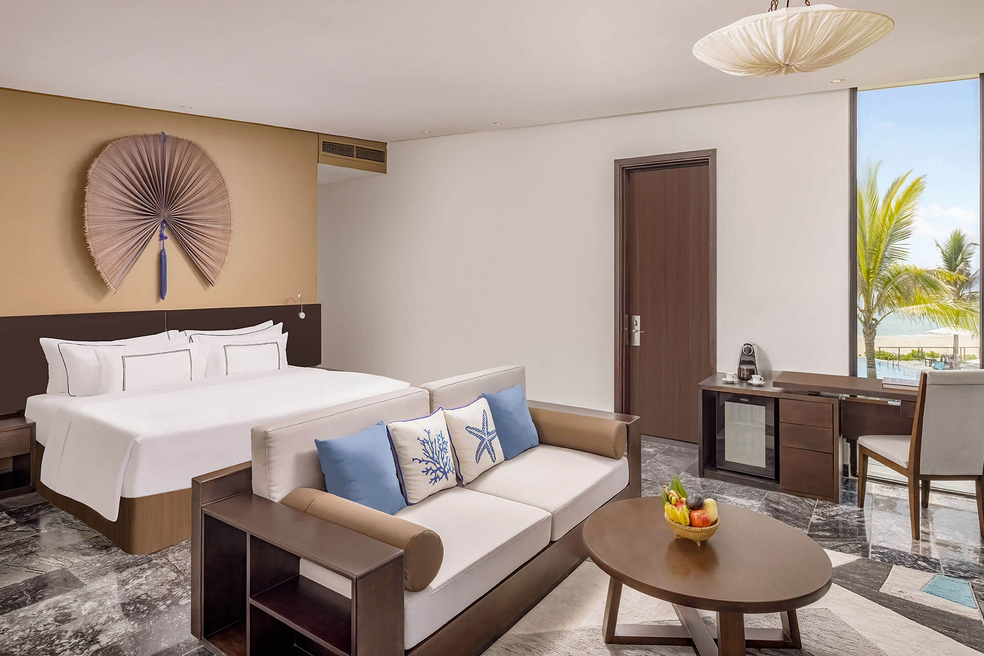 The Level Premium Melia Danang Beach Resort 19 Truong Sa Hoa Hai Ngu Hanh Son Da Nang 01