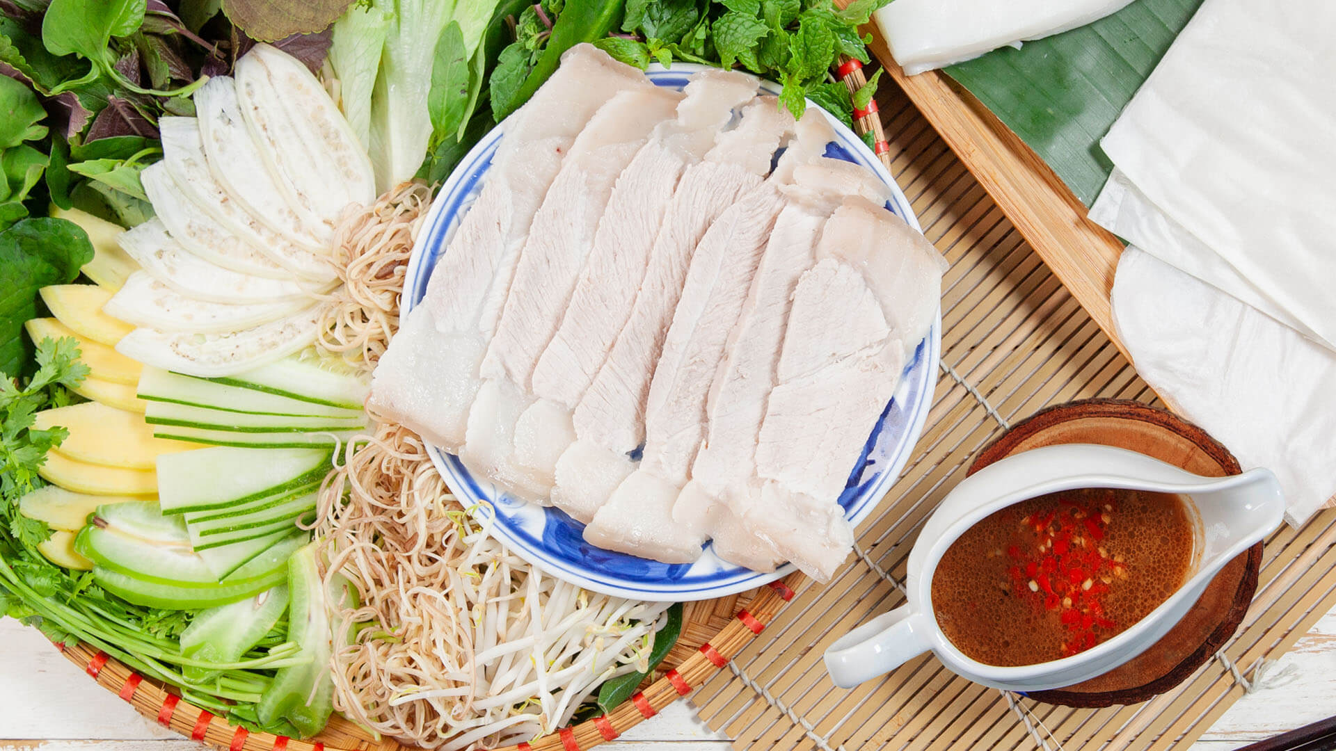 Bánh tráng cuốn thịt heo