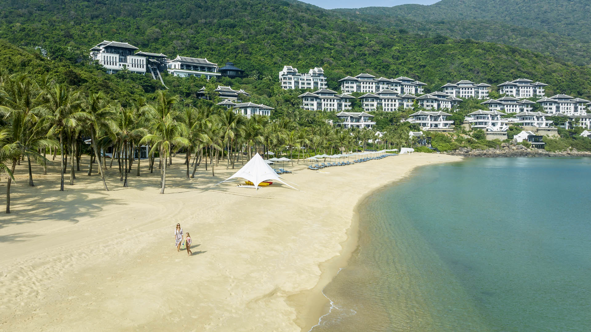 Explore the natural beauty of Da Nang - Danang Fantasticity - Da Nang ...