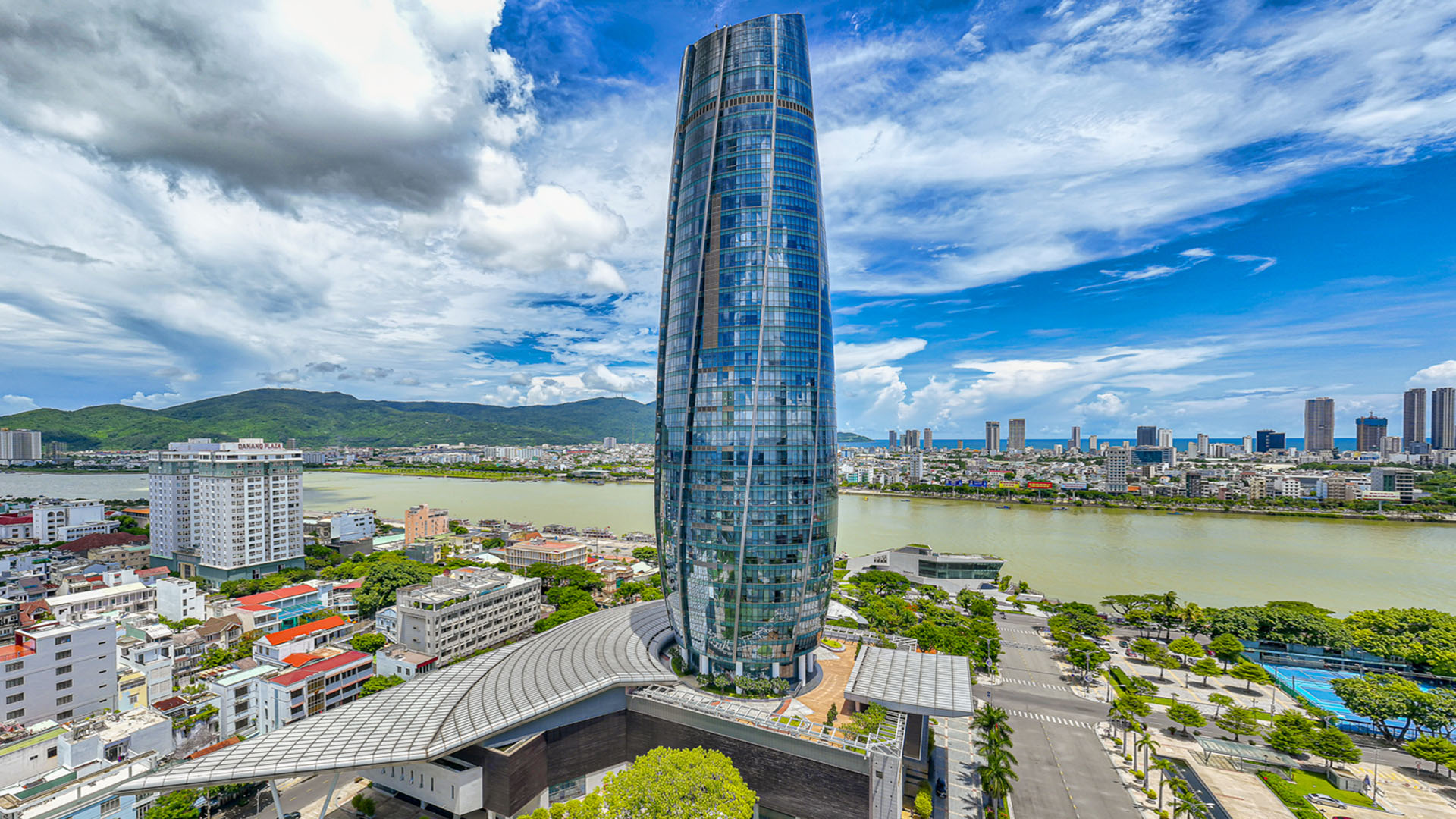 The Da Nang City Administrative Center - Danang Fantasticity - Da Nang ...