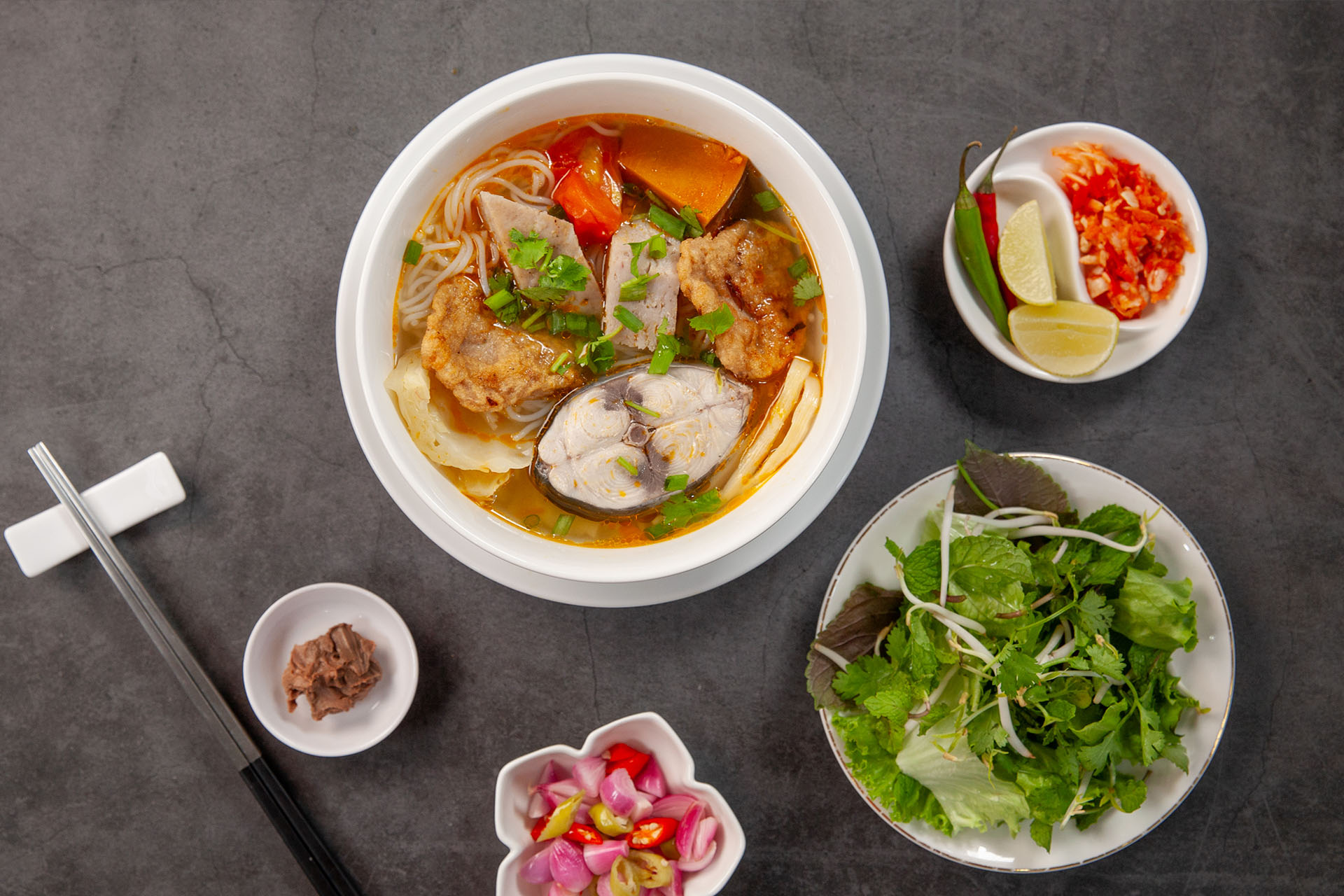 Bún chả cá (Fish Cake Noodle Soup)