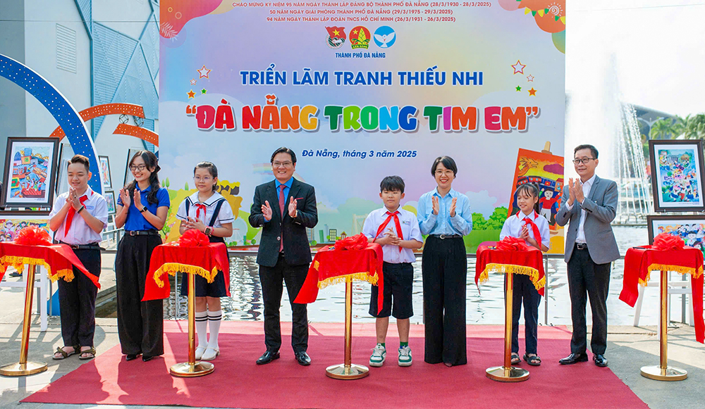 Triển lãm tranh thiếu nhi “Đà Nẵng trong tim em”