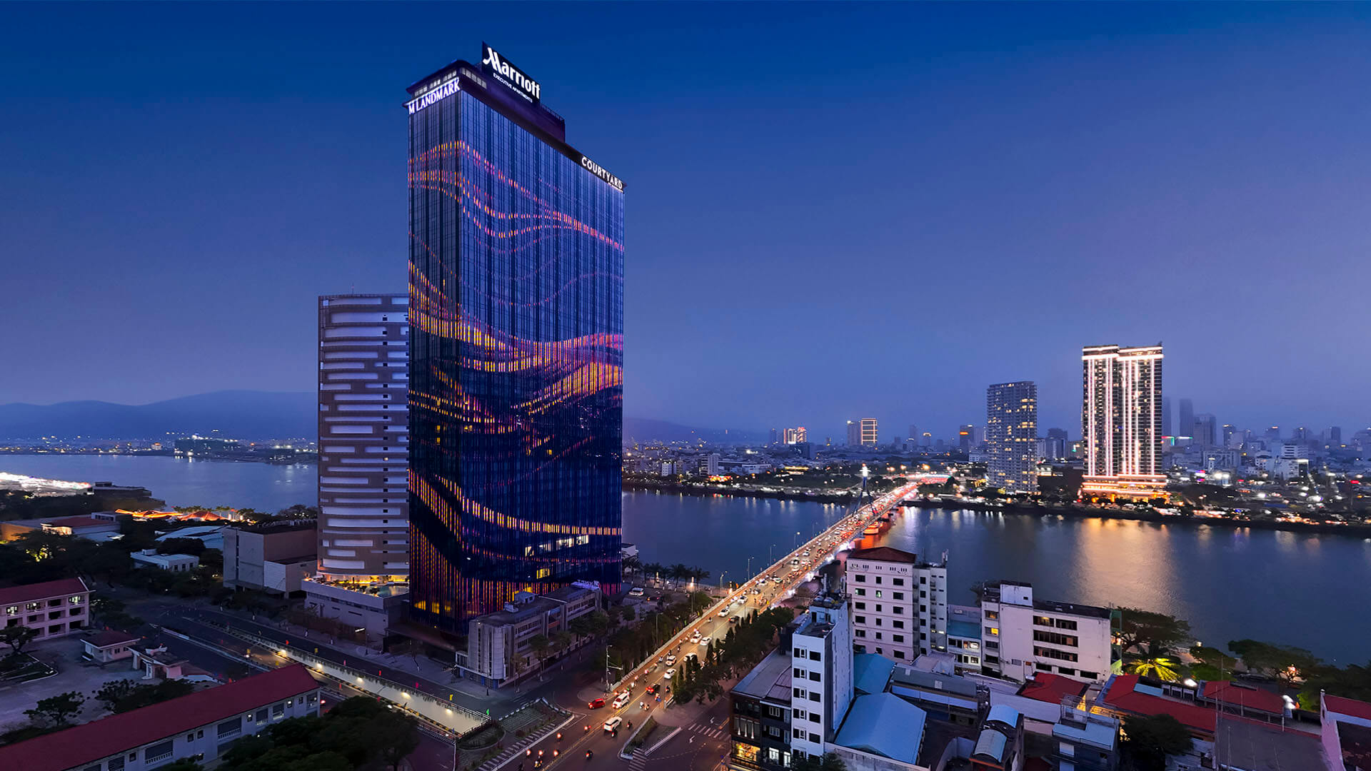 Courtyard by Marriott debuts in Vietnam with a striking new hotel in the heart of dynamic Danang: Courtyard by Marriott Danang Han River
